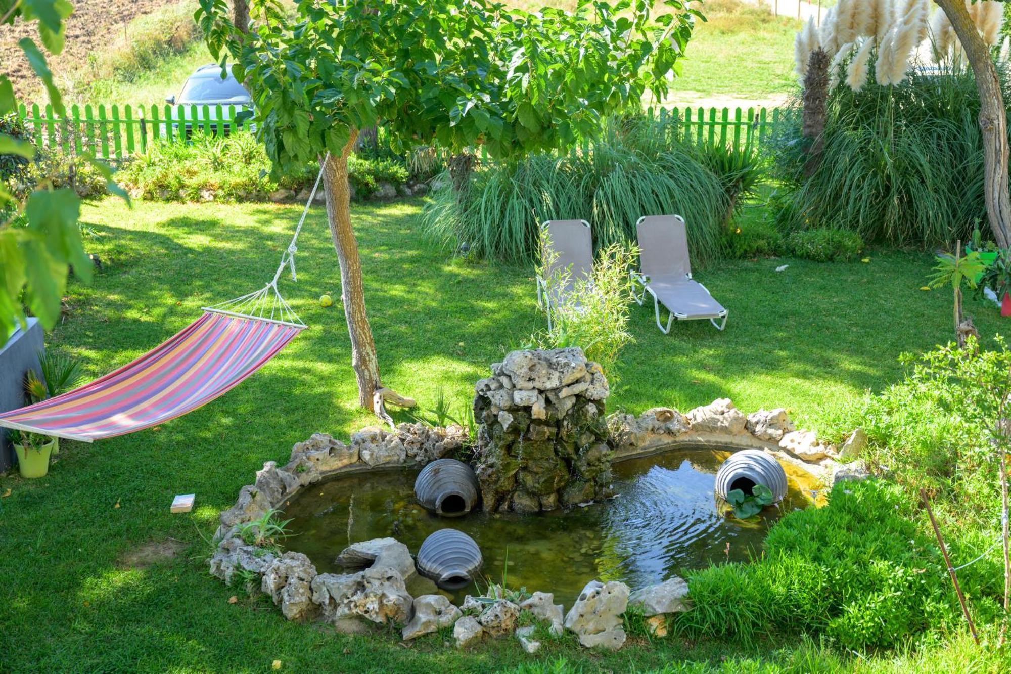 Kariótai Bikini Apartments מראה חיצוני תמונה
