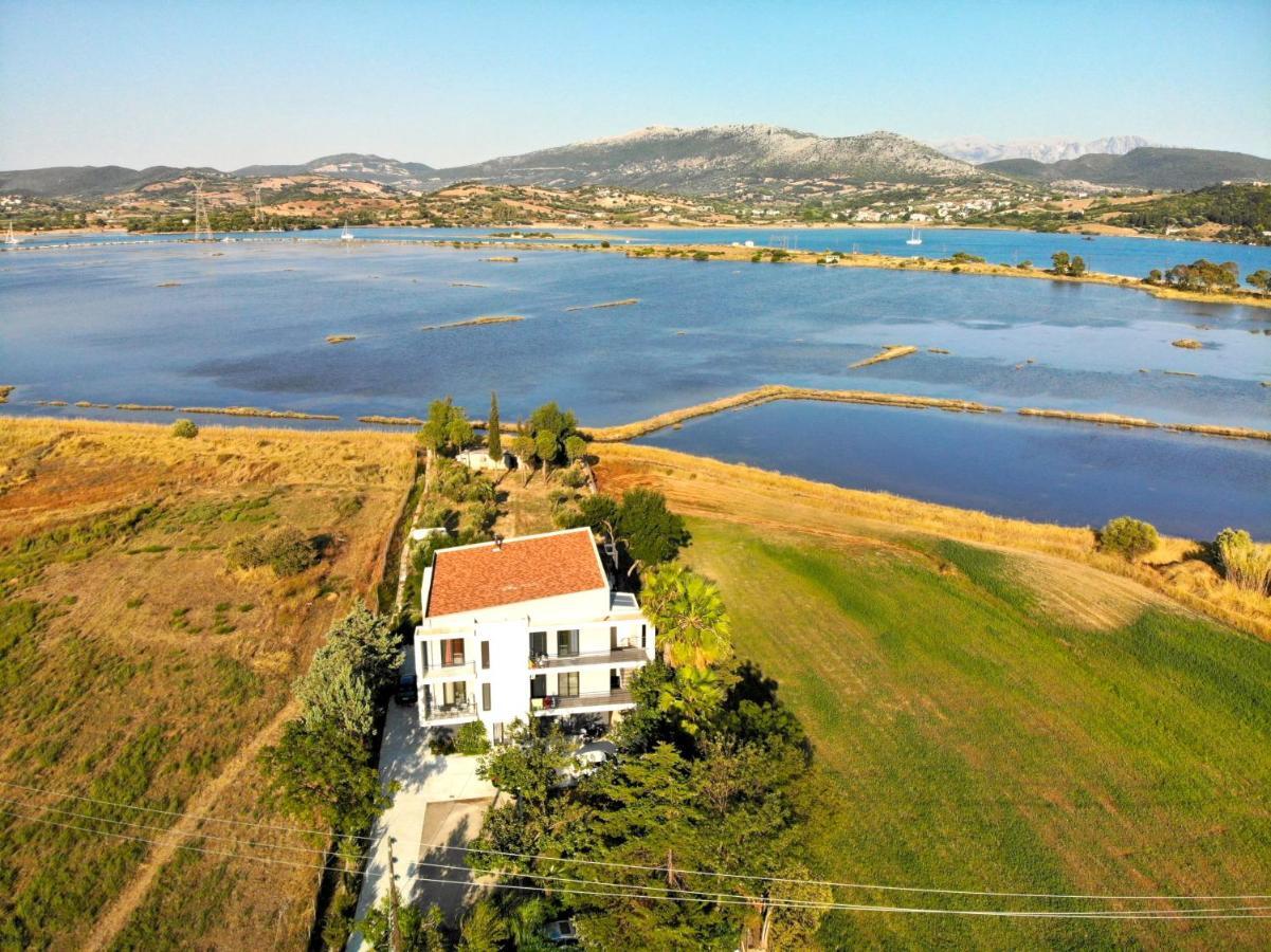 Kariótai Bikini Apartments מראה חיצוני תמונה